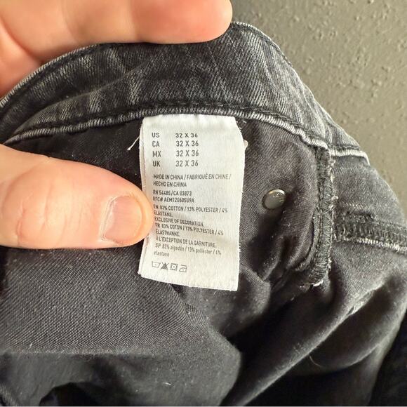 American Eagle Distressed Skinny Jeans Size 32x36 - Picture 7 of 8